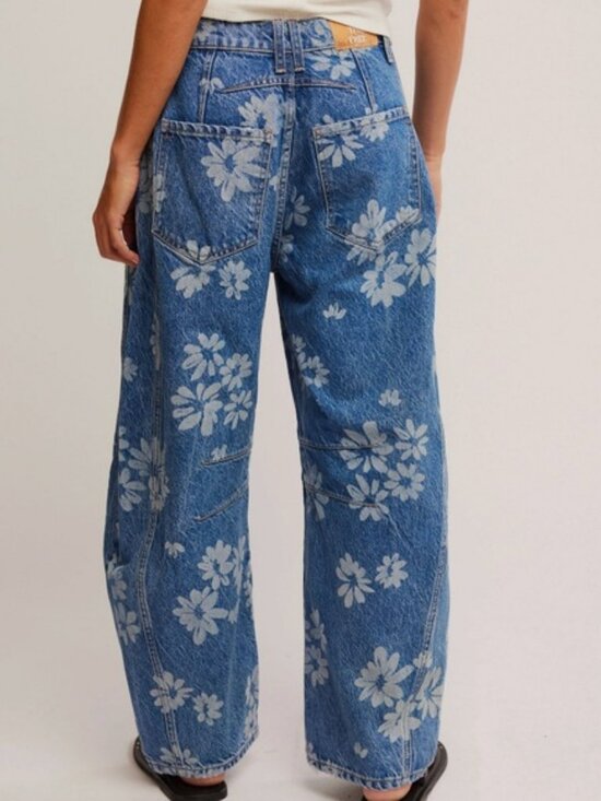 FREE PEOPLE We The Free Good Luck Printed Barrel Jeans Laser Daisy - Picture 3 of 6